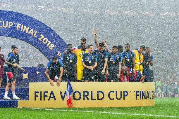 足协和斯卡 足协和斯卡